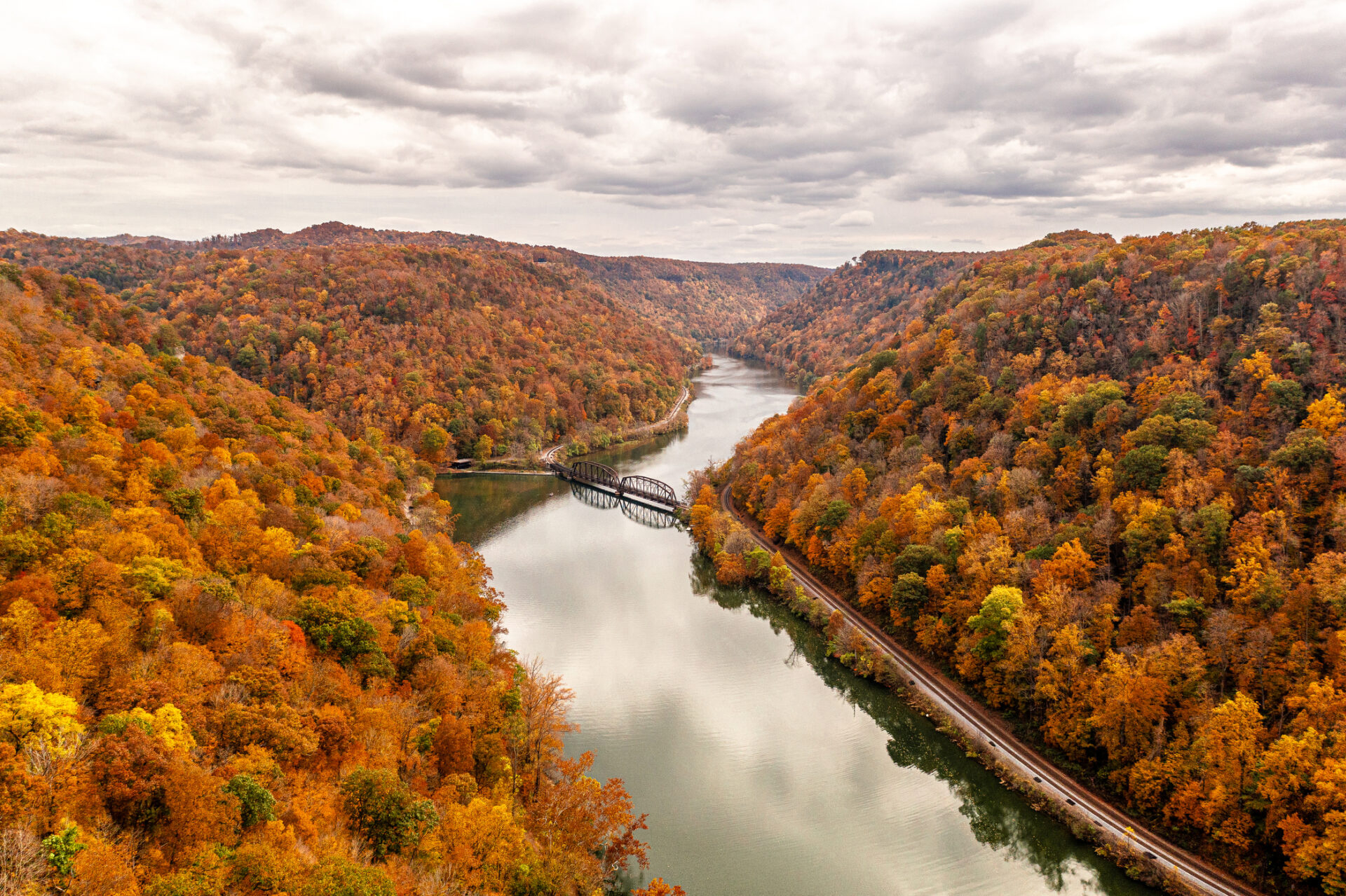 Gov. Justice Releases 2024 Fall Foliage Projection Map - Almost pertaining to Fall Color Map West Virginia